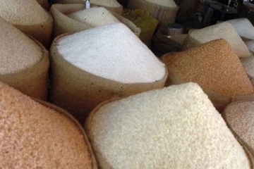 அரிசியை அதிக விலைக்கு விற்பவர்களுக்கு ஆப்பு!