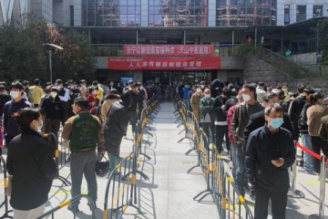 கட்டுப்பாடுகள் தளர்வு; இயல்புநிலைக்கு  திரும்பும் ஷாங்காய் மக்கள்