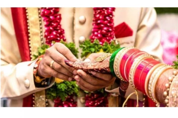 தாம்பத்திய பிரச்சனை! கடிதம் எழுதி வைத்துவிட்டு தூக்கில் தொங்கிய கணவன்: திருமணம் ஆன 5 மாதத்திலே நடந்த சோகம்