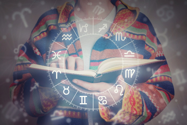 ஆடி பொறந்திருச்சு! துலாம் முதல் மீனம் வரை 6 ராசிக்கான பலன்கள் - எந்த ராசிக்கு பணம் கொட்டப்போகுது? | Aadi Matha Rasi Palan 2022