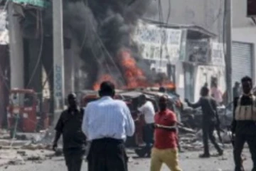 சோமாலியா நாட்டு அதிபர் மாளிகை அருகே குண்டு வெடிப்பு