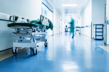 நாட்டில் ஏற்பட்டுள்ள நெருக்கடியால் மருத்துவமனைகள் மூடப்படும் அபாயம்