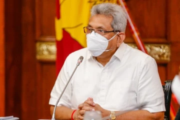 இரண்டு வாரங்களுக்காவது முடக்குங்கள்; எதிர்கட்சிகள் ஜனாதிபதியிடம்  கோரிக்கை!