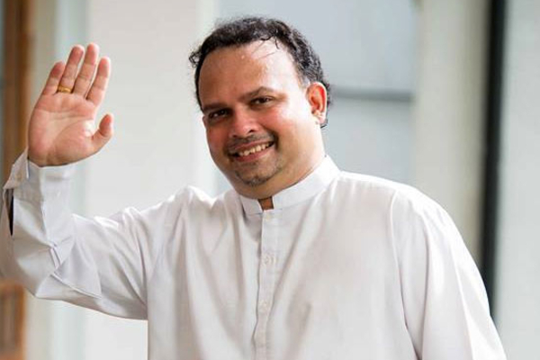 இலங்கையின் அடுத்த ஜனாதிபதியாகும் கனவில் பிரபல அரசியல்வாதி | Naveen Dissanayake Trying Become Next President