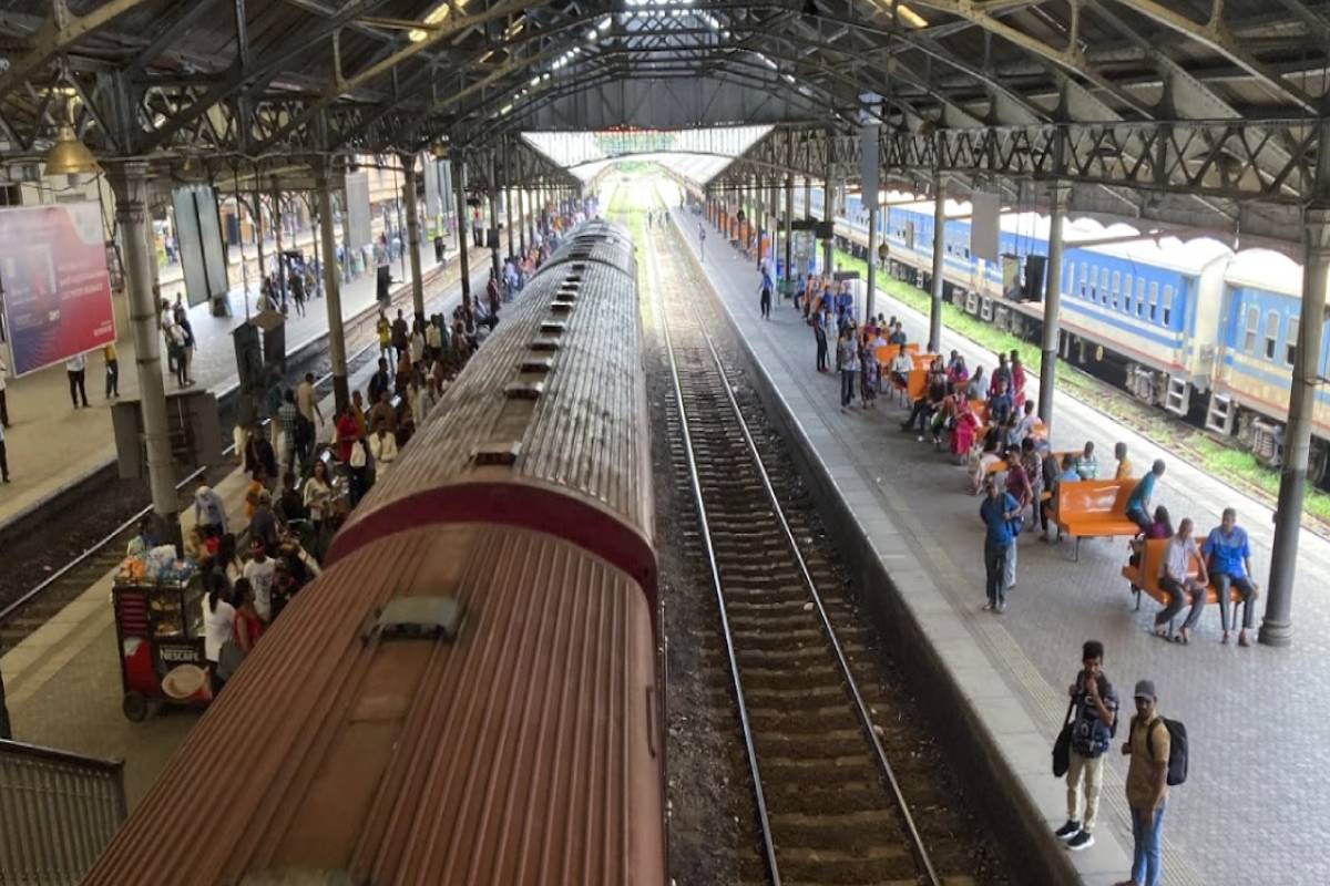 48 மணி நேர அடையாளப் போராட்டம் நிறைவு - கோரிக்கைகளை ஏற்றுக் கொண்டதாக அரசாங்கம்..! | 48 Hour Symbolic Protest Concludes 48 மணி நேர அடையாளப் போராட்டம் நிறைவு - கோரிக்கைகளை ஏற்றுக் கொண்டதாக அரசாங்கம்..! | 48 Hour Symbolic Protest Concludes