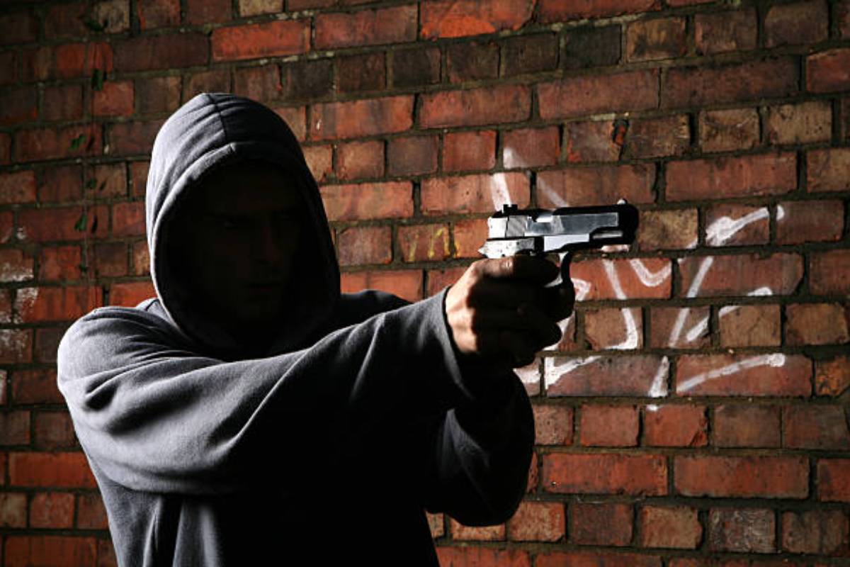 கொழும்பில் சற்றுமுன்னர் துப்பாக்கிச்சூடு...! ஒருவர் படுகாயம் | Shooting Reported In Kaduwela A Short While Ago கொழும்பில் சற்றுமுன்னர் துப்பாக்கிச்சூடு...! ஒருவர் படுகாயம் | Shooting Reported In Kaduwela A Short While Ago