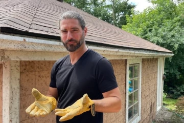 வீட்டைச் சுற்றி பாம்புகள்... சமாளிக்கத் திணறும் கனேடியருக்கு வனத்துறை வழங்கியுள்ள வித்தியாசமான ஆலோசனை