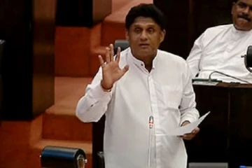 நாடாளுமன்றில் சஜித்தால் சலசலப்பு; சபை ஒத்திவைப்பு!