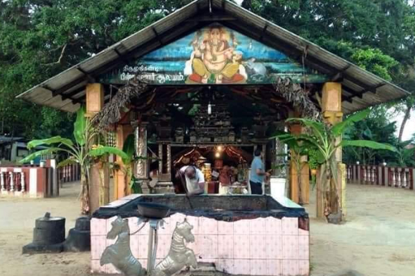 ஈழத்தின் பிரசித்தி பெற்ற திருமுறிகண்டி ஆலயத்தின் பெருந்தன்மையான செயல் | Murikandy Pillayar Provided Relief Worth 4 Million ஈழத்தின் பிரசித்தி பெற்ற திருமுறிகண்டி ஆலயத்தின் பெருந்தன்மையான செயல் | Murikandy Pillayar Provided Relief Worth 4 Million