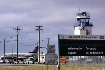 கனடா சிறைப்பிடித்த விமானத்திலிருந்த ரஷ்யர்களுக்கு அபராதம் விதிப்பு