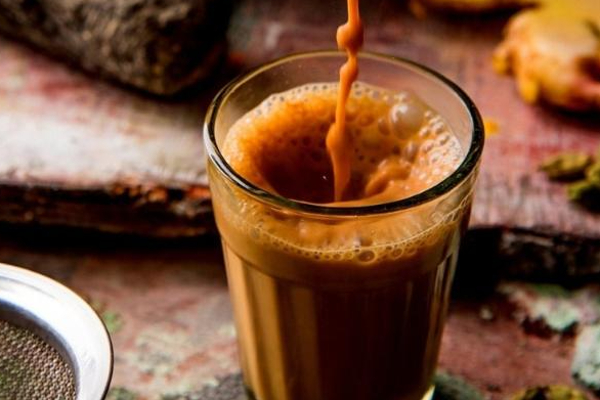 உயிரை பறிக்கும் டீ - அதிகம் குடித்தால் என்ன நடக்கும் தெரியுமா? இவ்வளவு பக்கவிளைவா? | Tea Side Effects