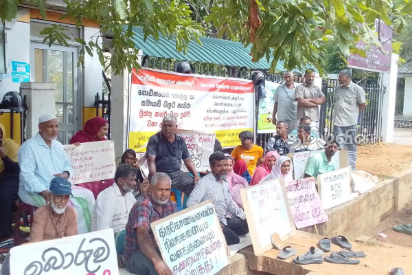 22 ஆவது நாளாக தொடர் சத்தியாக்கிரகப் போராட்டத்தில் முத்து நகர் விவசாயிகள் | Muthunagar Farmers Continue Strike For 22Nd Day