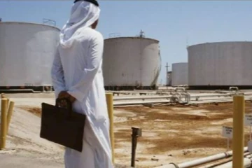 சவுதியின் மிகப்பெரிய எண்ணெய் நிறுவனம் மீது ஏவுகணை தாக்குதல்