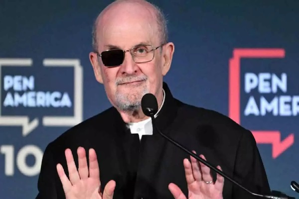 கத்திகுத்து தாக்குதல் - புத்தகம் எழுதப்போகும் சல்மான் ருஷ்டி | Salman Rushdie Writes Book About Stabbing Himself