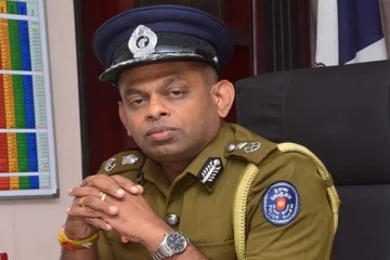 தொழிற்சங்கங்களை புற்றுநோய்க்கு ஒப்பிட்ட பொலிஸ் மா அதிபர்