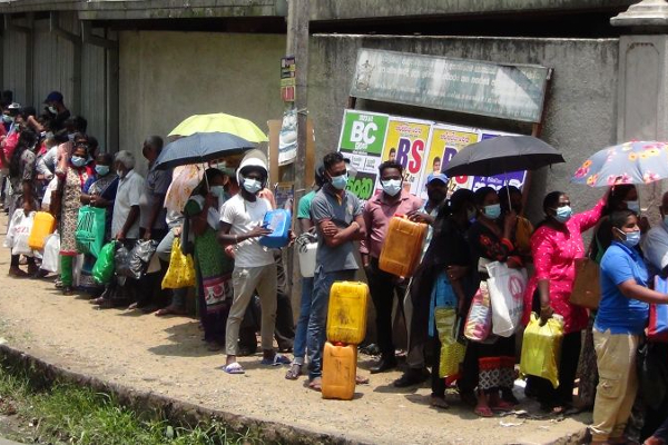 மண்ணெண்ணெய்காக காத்திருப்போருக்கு ஆறுதல் செய்தி! | Sri Lanka Fuel Diesel Peoples Ship
