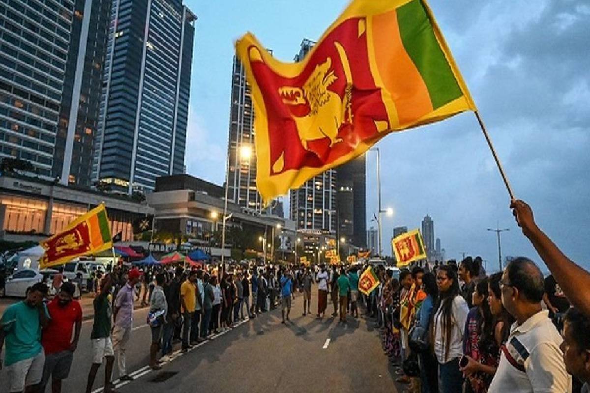 பாரிய பொருளாதார பேரழிவை நோக்கி மீண்டும் வேகமாக நகரும் இலங்கை..! ரணில் அபாய எச்சரிக்கை | Sri Lanka Moving Economic Danger Ranil Warning