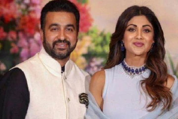 ஆபாச படங்கள் குறித்து டுவிட் செய்த பிரபல நடிகையின் கணவர்!