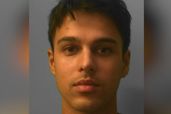 இங்கிலாந்தில் சக மாணவிகள் நால்வரை பாலியல் வன்கொடுமை; மாணவருக்கு 25 ஆண்டுகள் சிறை | Ex Sussex University Student Jailed For Rapes இங்கிலாந்தில் சக மாணவிகள் நால்வரை பாலியல் வன்கொடுமை; மாணவருக்கு 25 ஆண்டுகள் சிறை | Ex Sussex University Student Jailed For Rapes