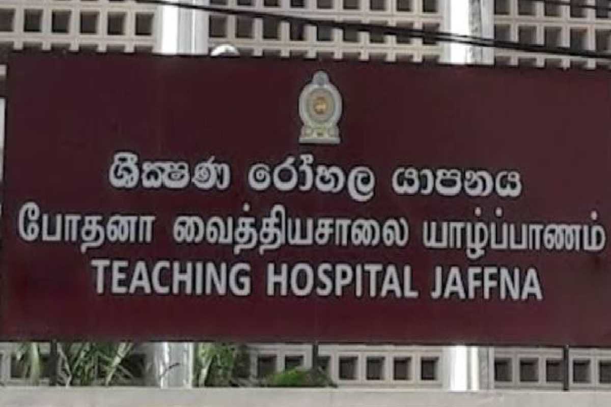 கொழும்பிலிருந்து மன்னார் வந்த அருட்சகோதரிகளுக்கு அதிகாலைவேனை நிகழ்ந்த அனர்த்தம் | Vehicle Carrying Nuns In Mannar Accident