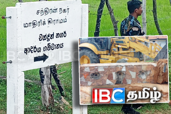 முள்ளியவளையில் விமான படையால் அமைக்கப்பட்ட தூண்கள் இடித்தழிப்பு!