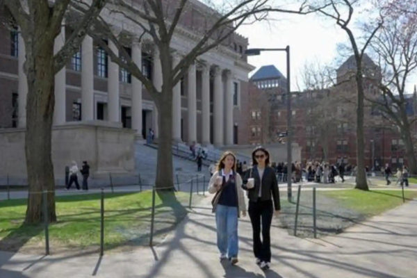 அமெரிக்காவில் வெளிநாட்டு மாணவர்களின் சேர்க்கை தொடர்பில் ட்ரம்ப் பகீர் எச்சரிக்கை | Trump Warns Against Foreign Student Admissions அமெரிக்காவில் வெளிநாட்டு மாணவர்களின் சேர்க்கை தொடர்பில் ட்ரம்ப் பகீர் எச்சரிக்கை | Trump Warns Against Foreign Student Admissions