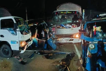 மட்டக்களப்பில் இடம்பெற்ற வாகன விபத்தில் ஒருவர் பலி: மூவர் படுகாயம்