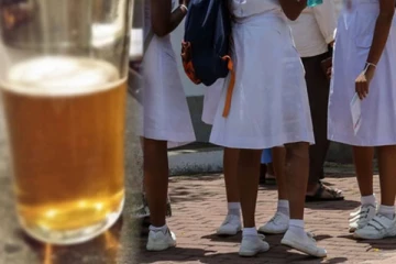 සුදු තාත්තිගේ උපන් දිනයට ගෙදර තාත්තිගෙන් මුදල් උස්සා බියර් පාටි දැමු 10 වසරේ සුදු අම්මියා..