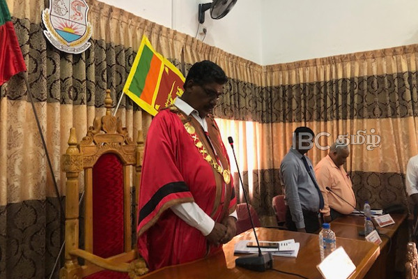 மட்டு மாநகர சபை அமர்வில் யுத்தத்தில் உயிர் நீத்த உறவுகளுக்கு அஞ்சலி | Tribute Who Lost Their Lives In The War Batticaloa