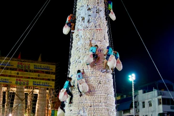 என்னது சாதாரண பன்னுக்கெல்லாம் திருவிழாவா? எங்கனு நீங்களே பாருங்க!