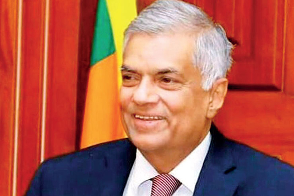 மக்களை தூண்டிவிட்டு ஆட்சியை பிடிக்கும் எண்ணத்தை விடவேண்டும்: இம்ரான் மஹ்ரூப் | Stop Idea Of Seizing Power By Inciting The People