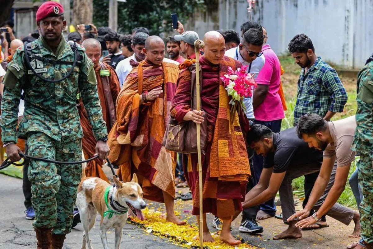 அமைதிக்கான நடைபயணம்! மூன்று நாட்களுக்கு மூடப்படும் இறைச்சி - மதுபானக் கடைகள் | Closure Of Liquor Shops Meat Outlets In Kegalle