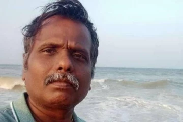 மகள் ஆசை பட்டதால் மெரினாவுக்கு அழைத்துச் சென்ற தந்தை மரணம்