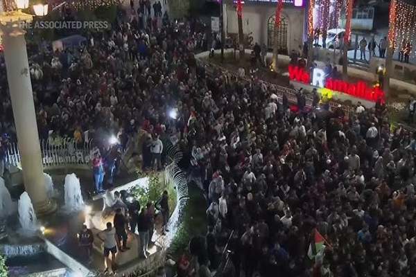 காசா மருத்துவமனை மீது தாக்குதல் : பல நாடுகளில் வெடிக்கும் போராட்டங்கள் | Attack On Gaza Hospital Protests In Many Countries