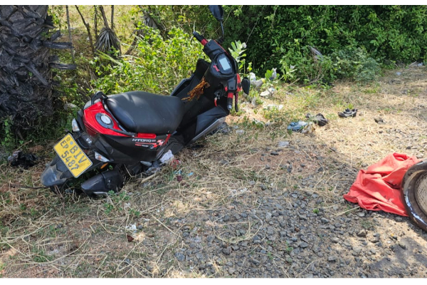 மூதூரில் இடம்பெற்ற விபத்தில் வாத்திய கலைஞர் படுகாயம் | Artist Seriously Injured In Accident In Mudur