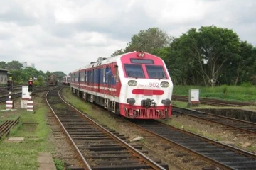 ரயில் நிலையத்திற்கு அருகில் பல்கலை மாணவனின் சடலம்