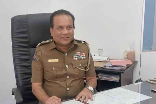 யாழ். தலைமைப் பொலிஸ் நிலையத்திற்கு புதிய பொறுப்பதிகாரி | New Officer Appointed To Jaffna Police Station