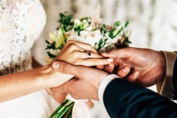 மாப்பிள்ளை தாய்ப்பால் குடிப்பதை பார்த்து ஷாக்கான மணமகள் - கடைசியில் எடுத்த முடிவு!