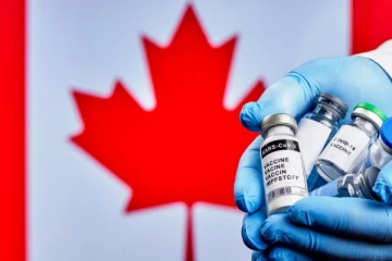 30 வயதுக்கு மேற்பட்வர்களுக்கு அஸ்ட்ராஸெனெகா தடுப்பூசி;  என்.ஏ.சி.ஐ. பரிந்துரை