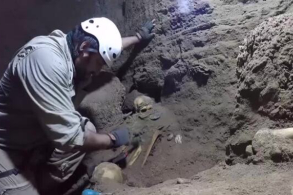 தோண்டும் போது வீட்டுக்குள் கேட்ட சத்தம்...வியந்து போன ஆராச்சியாளர்கள் | Ancient Inca Tomb Discovered In Peru