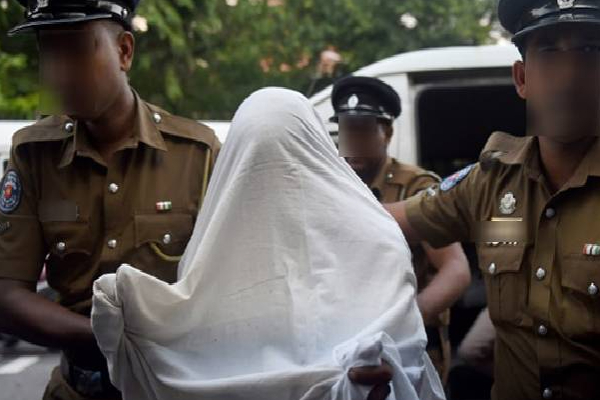 கொழும்பில் பெண்ணொருவர் அதிரடி கைது! சிக்கிய மர்மம் | A Woman Was Arrested In Colombo Drugs Recovered