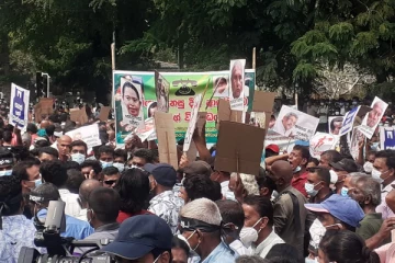 கொழும்பில் காதைக் கிழிக்கும் பட்டாசு சத்தங்கள்!