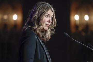 அல்பர்ட்டாவில் குறைந்த ஊதியம் தொடர்பில் முதல்வரின் கருத்து