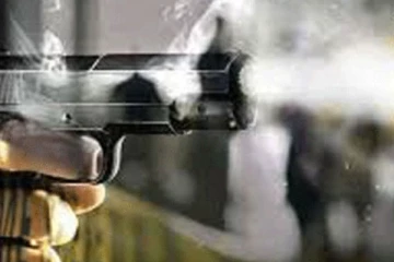 වීඩියෝ පාතාල වෙඩික්කරු පන්නන්න ඇමතුම දුන් පුද්ගලයා එළියට