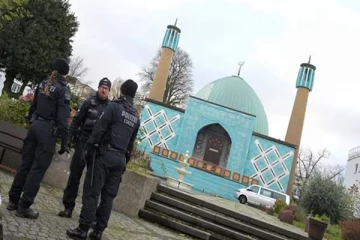 ஜேர்மனியில் மூடப்பட்ட பழமையான மசூதி : ஈரான் விடுத்துள்ள எச்சரிக்கை