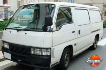 ආයෙත් සුදු වෑන් සෙල්ලම පටන් අරන් - පාසල් සිසුවෙක් පැහැරගෙන