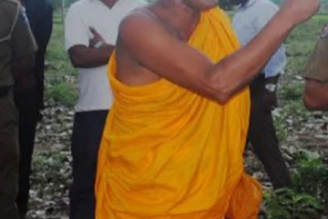 தாக்குதல் நடத்தி அடாவடியில் ஈடுபட்ட தேரர் பிரதமரின் ஆலோசகரா?