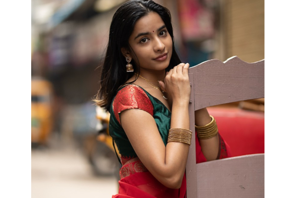 நான் சினிமாவை விட்டு விலகுகிறேன், அடுத்த பிளான் இதுதான்... பிக்பாஸ் அரோரா அதிரடி முடிவு | Bigg Boss 9 Fame Aurora Plan To Quit Cinema