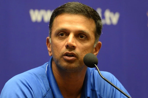 சில வீரர்கள் முன்னேறி வருவதை பார்க்கும் போது மகிழ்ச்சியாக உள்ளது - வெற்றிக்குப் பிறகு டிராவிட் பேட்டி - தமிழ்நாடு