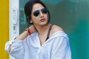 பார்க்க 17 வயசு மாதிரி இருக்கும் பிக் பாஸ் பாவனியின் உண்மையான வயது என்ன தெரியுமா? ஷாக்கான ரசிகர்கள்